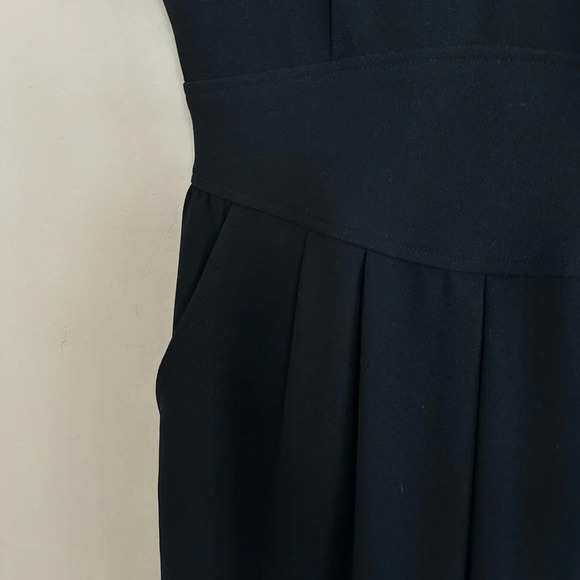 Vintage Liz Claiborne Dress Size 6 Black Knee Length Short Sleeve Cut Out - Picture 2 of 10